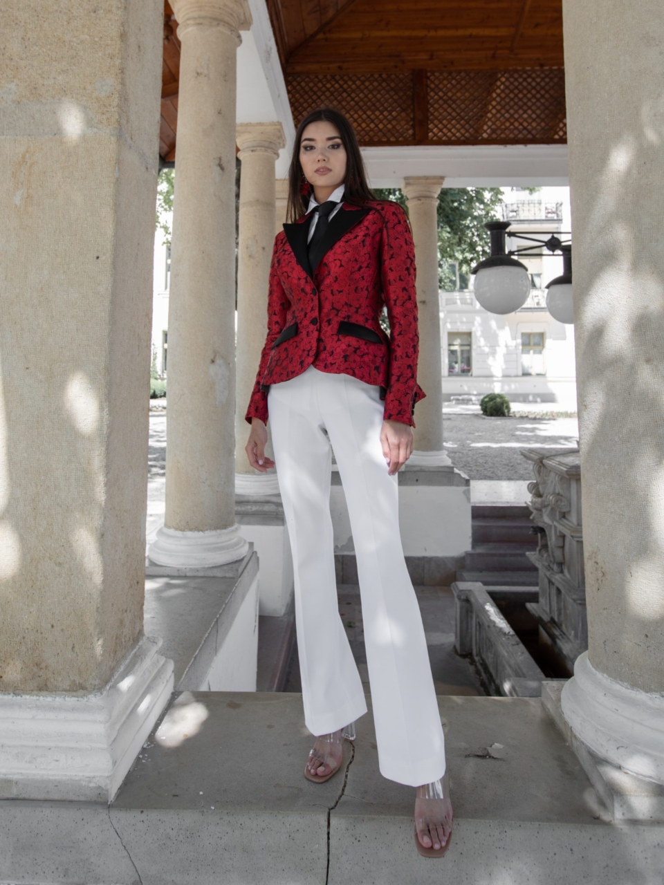 canissi iconic sissi jacket in red brocade with black details