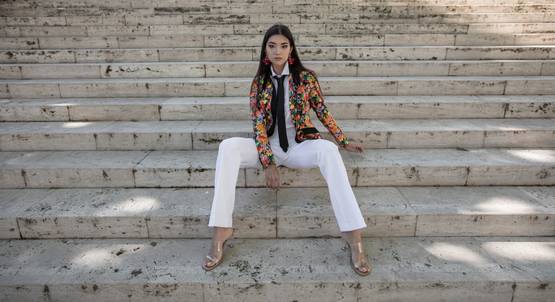 canissiiconic closed sissi jacket in floral style 2