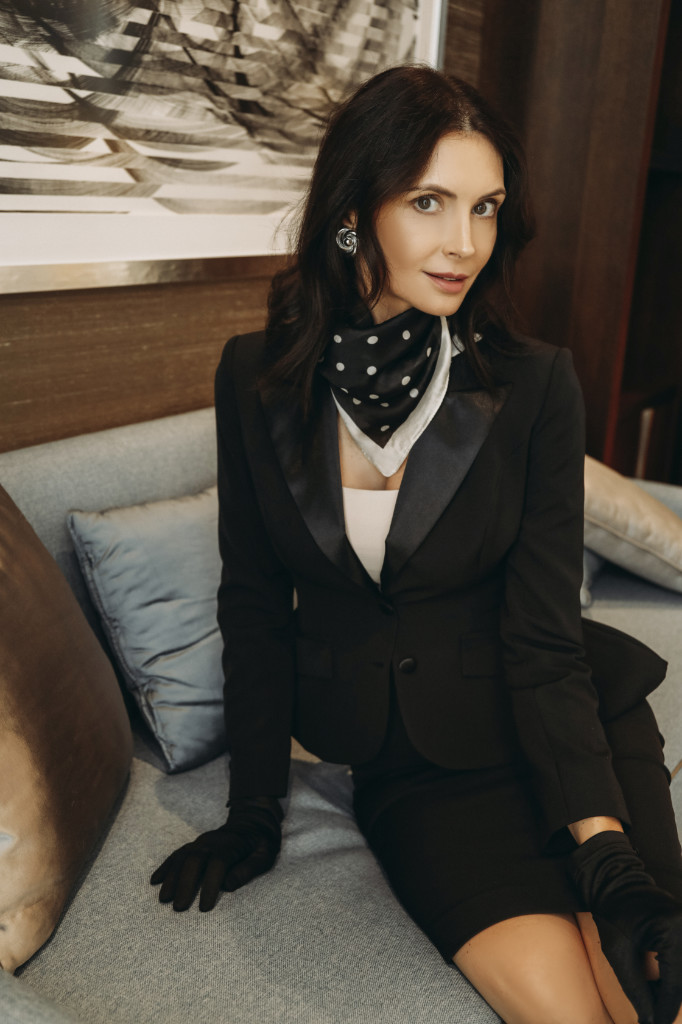 fekete sissi blezer 2