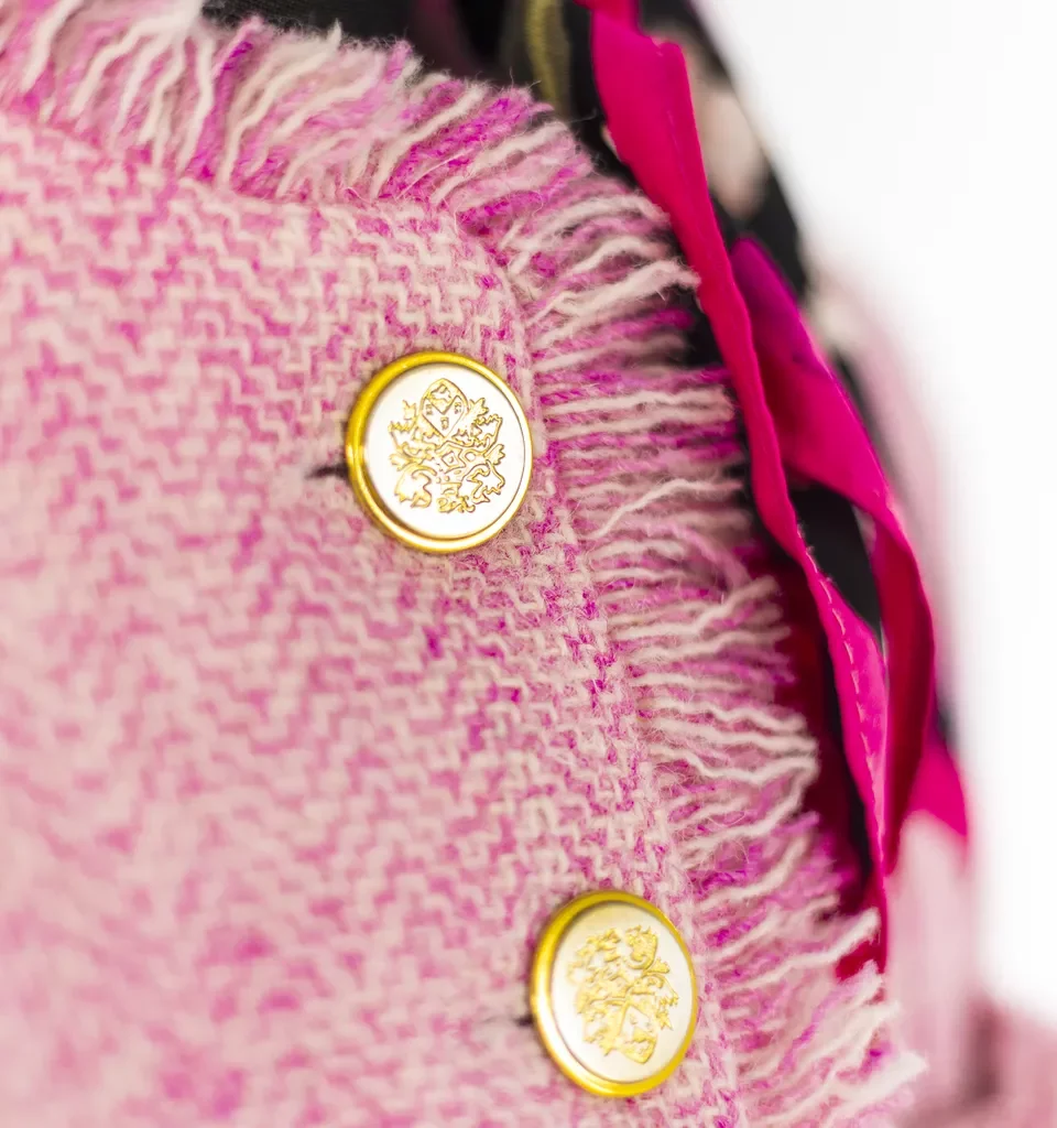 Iconic Loren Tweed blézer